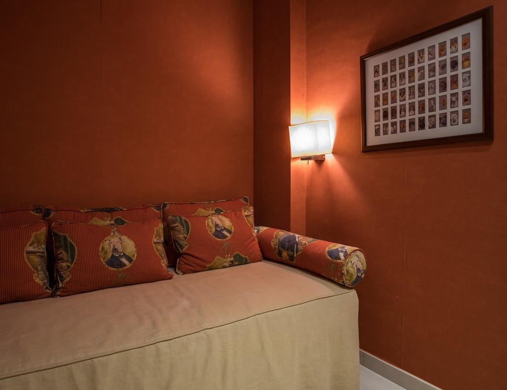 Apartaments Suites Sant Jordi Montbrió del Camp Dış mekan fotoğraf