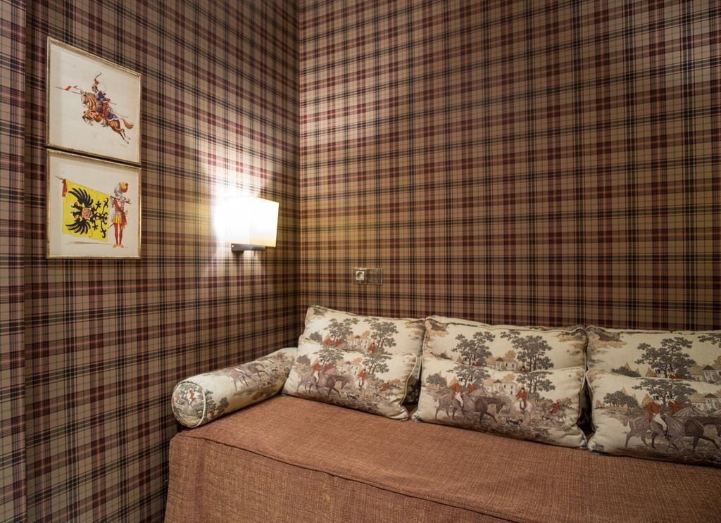 Apartaments Suites Sant Jordi Montbrió del Camp Dış mekan fotoğraf